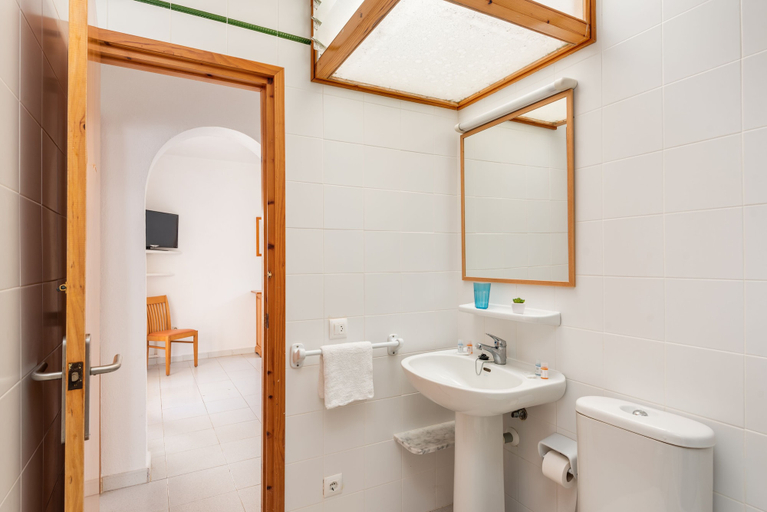 Bathroom 4, Casas Menorquinas, Baleares