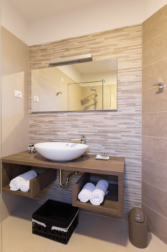 Bathroom 5, Villa Maris Punat, Punat