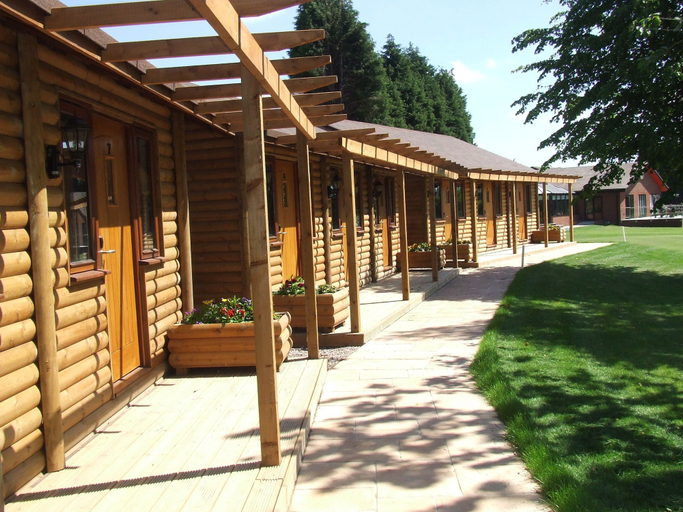 Exterior & Views 2, Calderfields Golf & Country Club, Walsall