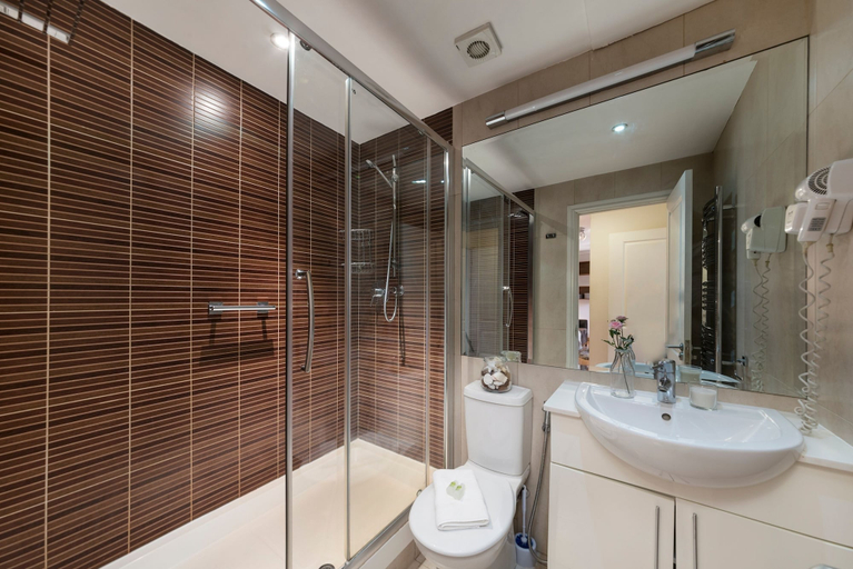 Bathroom 3, Lux London South Kensington, London