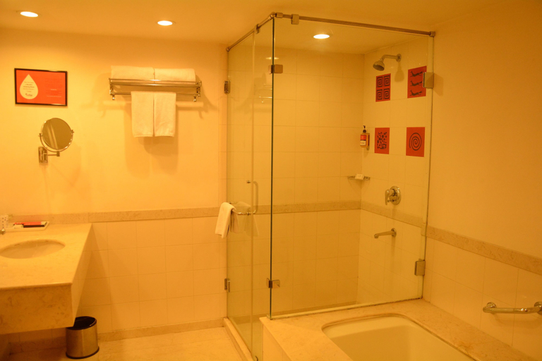 Bathroom 4, Red Fox by Lemon Tree Hotels, Jaipur, Jaipur