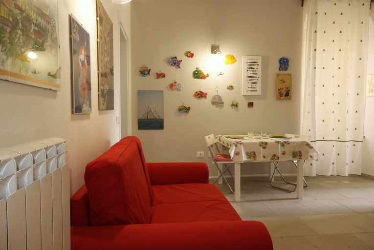 Others 3, Casa Mazzini, Imperia