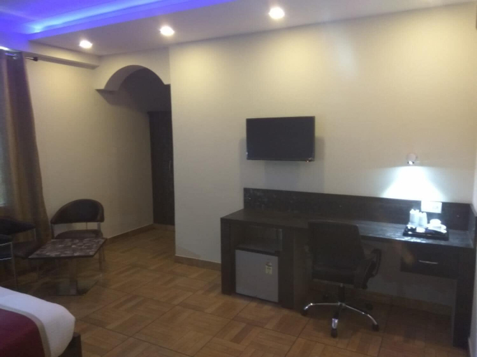 Bedroom 4, The Park Residency, Gautam Buddha Nagar