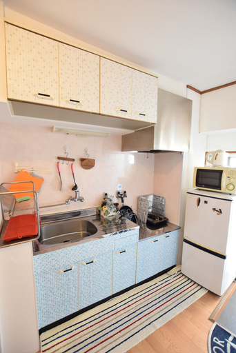 Others 5, MT apartment, Osaka