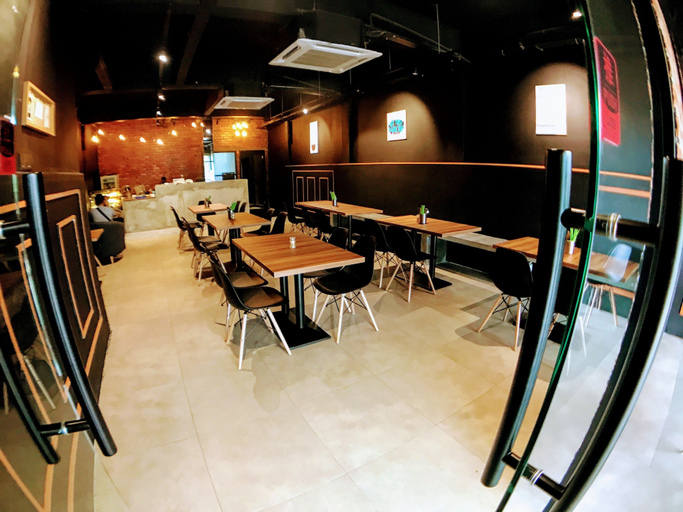 Food & Drinks, Lux Private Hotel, Petaling Jaya