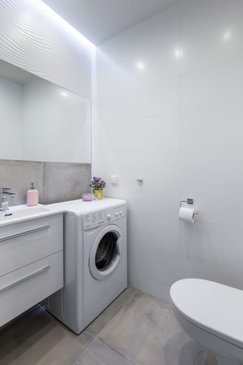 Bathroom 4, Friendhouse Apartments - Train Station Area, Kraków City