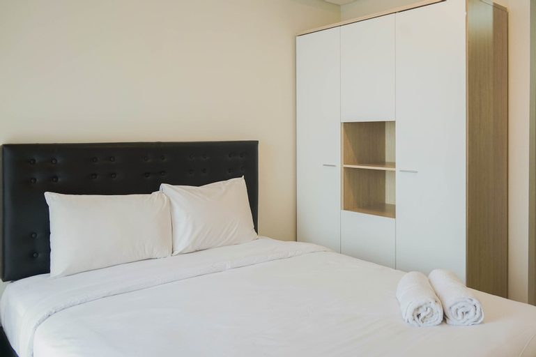 New Furnished Studio Sea View @ Gold Coast Apartment, Jakarta Utara