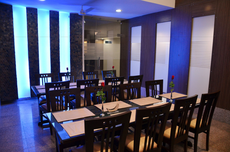 Food & Drinks 5, Hotel Exotica Gurgaon, Gurgaon