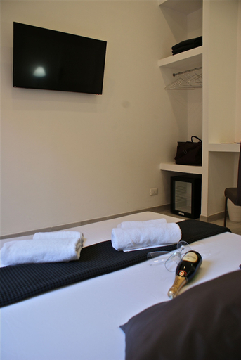 Bedroom 4, Empire Suites, Rome
