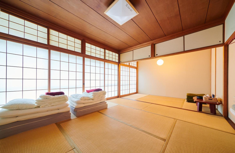 Bedroom 21