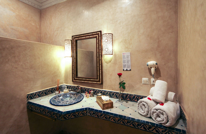 Bathroom 4, Riad Dar Justo Hotel Boutique & Spa, Marrakech