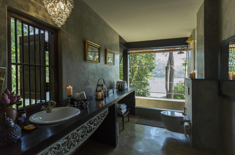 Bathroom 3, The Hermitage by Edwards Collection, Pathahewaheta
