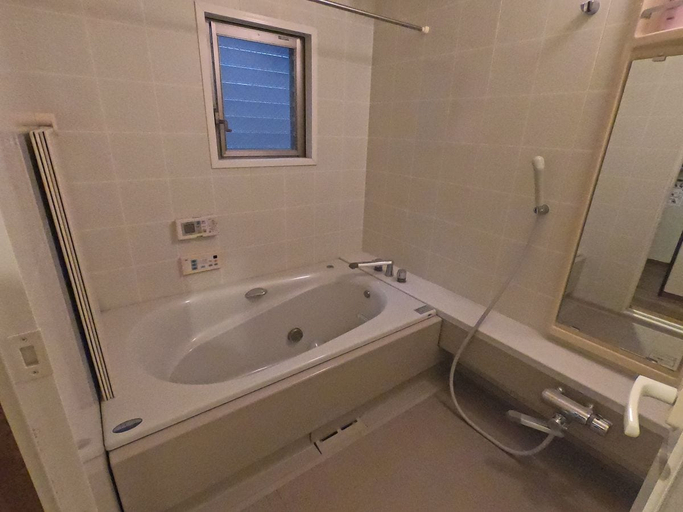 Bathroom 4, TERRACE HOUSE Bentencho, Osaka