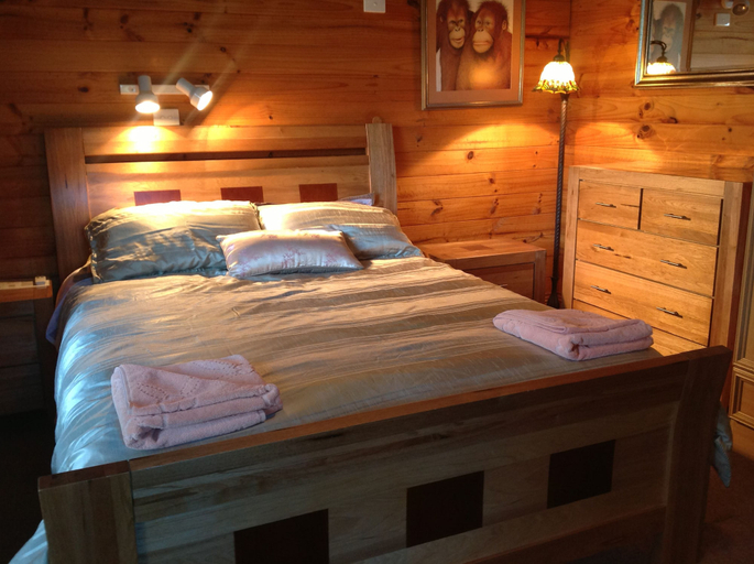 Bedroom 3, AAA Granary Accommodation, Kentish