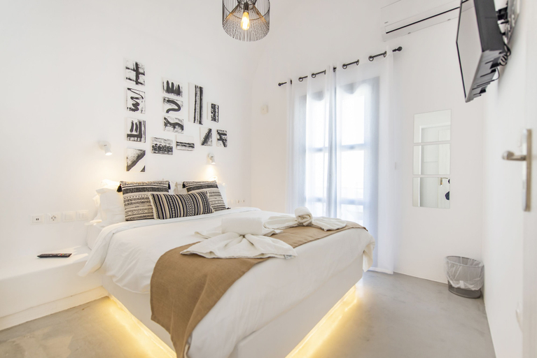 Bedroom 4, Bedspot Hostel, South Aegean