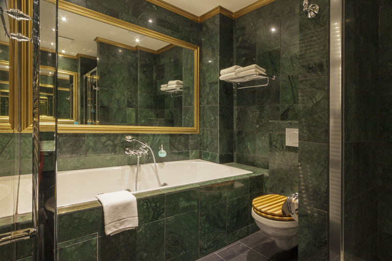 Bathroom 4, Myer's Hotel Berlin, Berlin