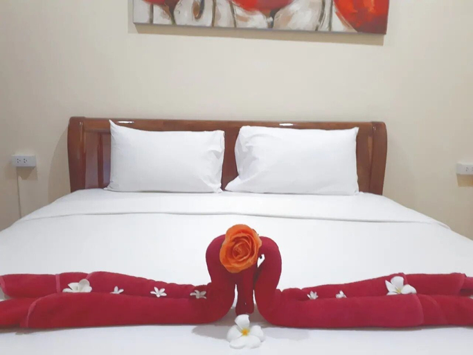 Bedroom 1, Rainbow Sky Hotel Samet, Muang Rayong