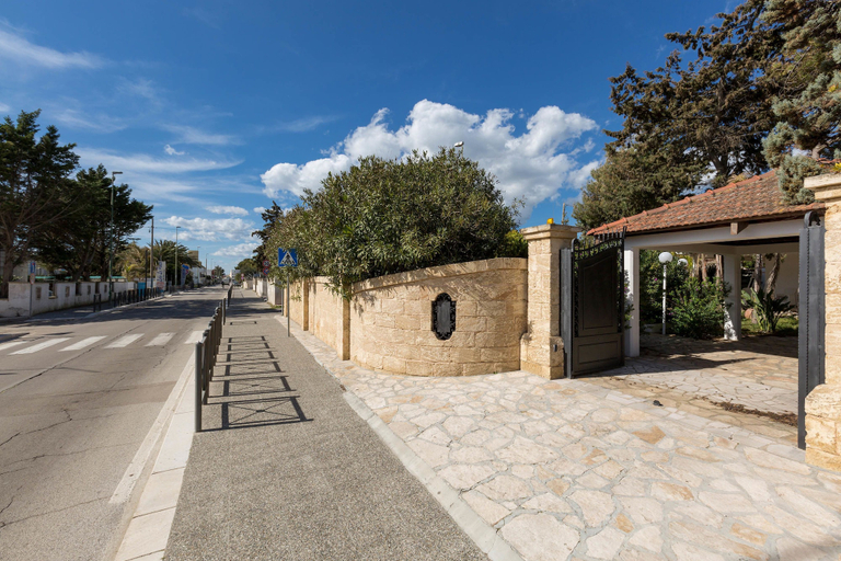 Exterior & Views 2, Villa Ariel, Lecce