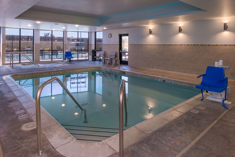 Sport & Beauty 5, Courtyard Marriott Victorville, San Bernardino