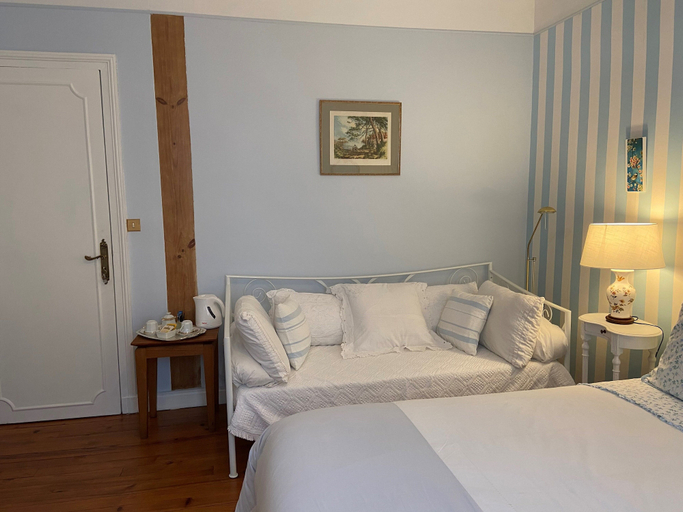Bedroom 2, La Croix Blanche, Landes