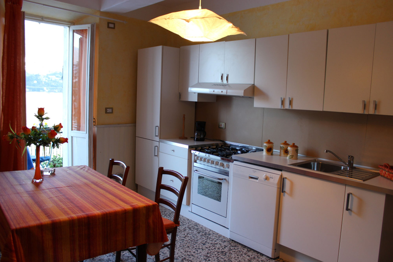 Others 5, Comoholidays - Brienno, Como