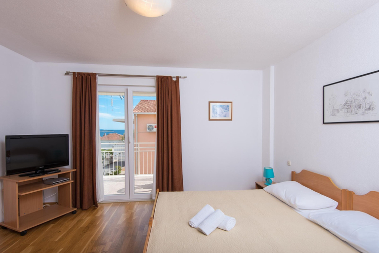 Bedroom 5, Apartmani Darjan, Orebić