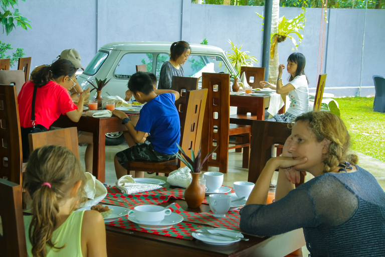 Food & Drinks 5, Oreeka - Katunayake Airport Transit Hotels, Katana