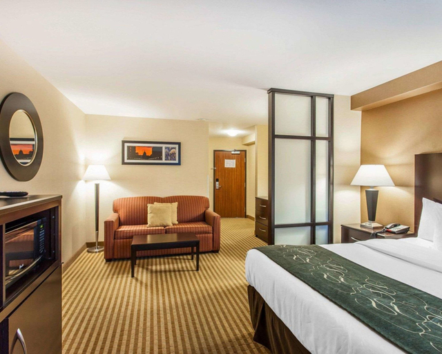 Bedroom 3, Comfort Suites Wenatchee Leavenworth, Chelan