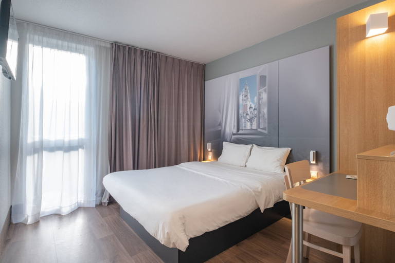 Bedroom 3, B&B HOTEL LILLE Tourcoing Centre, Nord