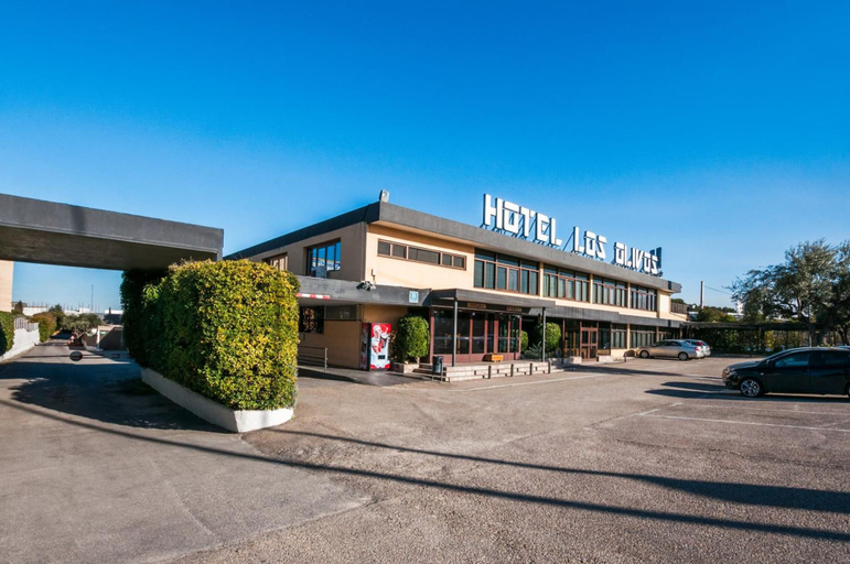 Exterior & Views 2, Hotel Los Olivos, Madrid