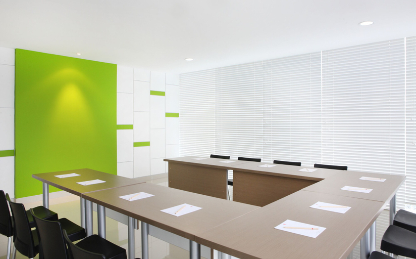 Business Facilities 10