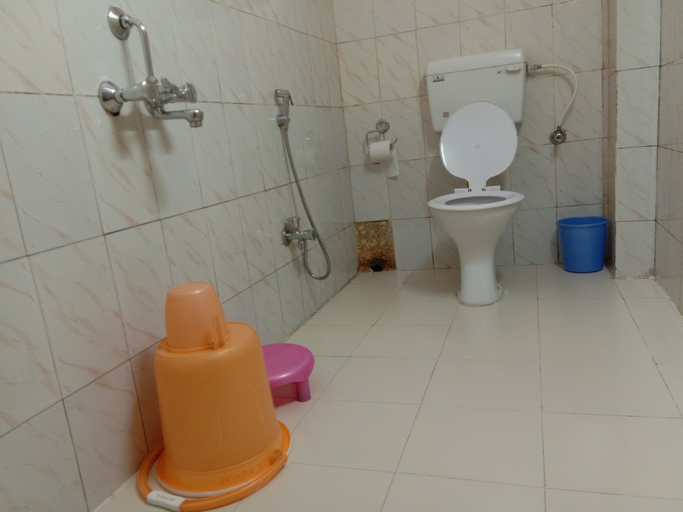 Bathroom 3, Hotel Heritage, East Khasi Hills