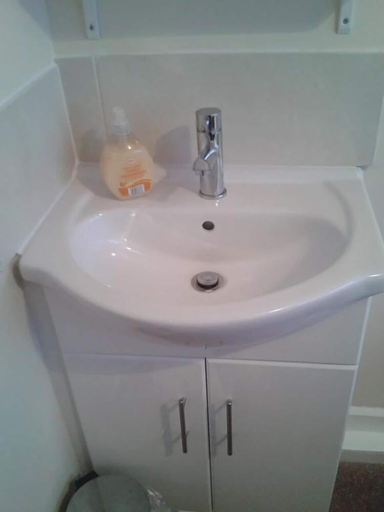 Bathroom 3, St Hilda Guest House, East Riding of Yorkshire