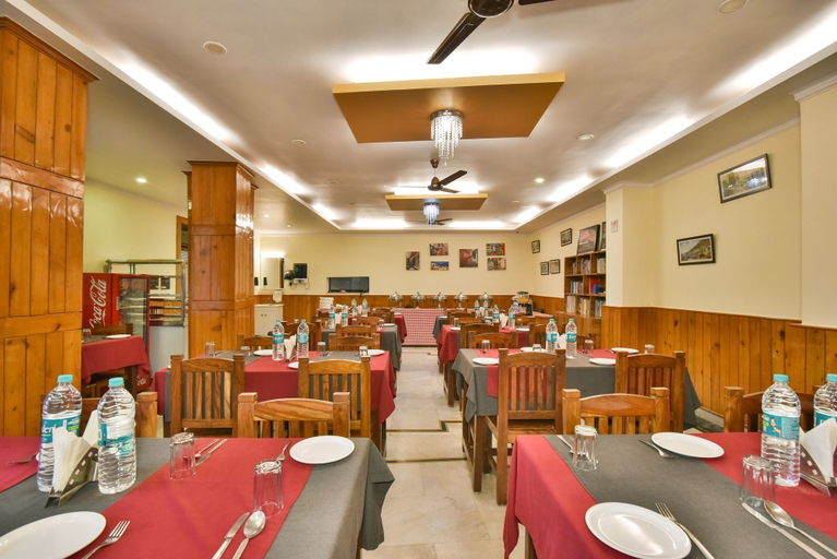 Food & Drinks 2, The Posh Hotel near Mall Road with Hassle Free Covered Parking, Kangra