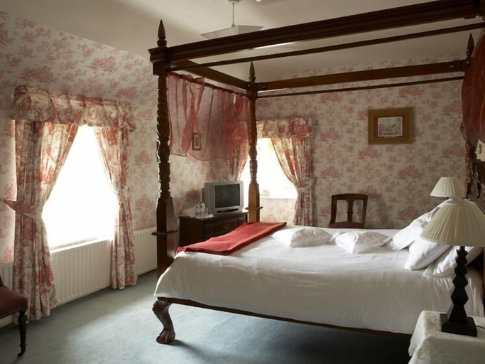 Bedroom 3, Carrygerry Country House