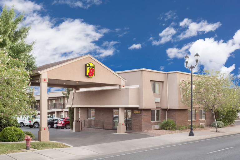 Super 8 by Wyndham St. George UT, Washington
