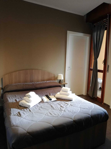 Bedroom 5, Hermoso Housing, Alessandria
