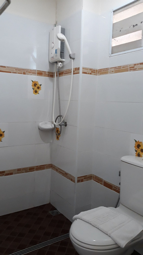 Bedroom 4, Chumphon Travelodge Hotel, Muang Chumphon