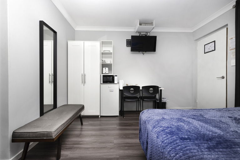Others 5, Bald Hills Motel, Bald Hills