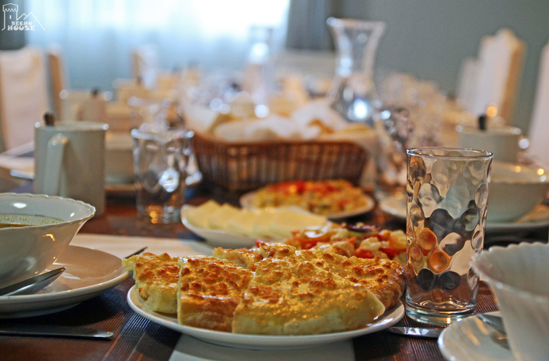 Food & Drinks 5, Becho House, Mestia
