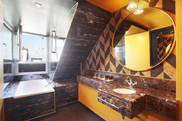 Bathroom 5, Maison Nabis by Happyculture, Paris