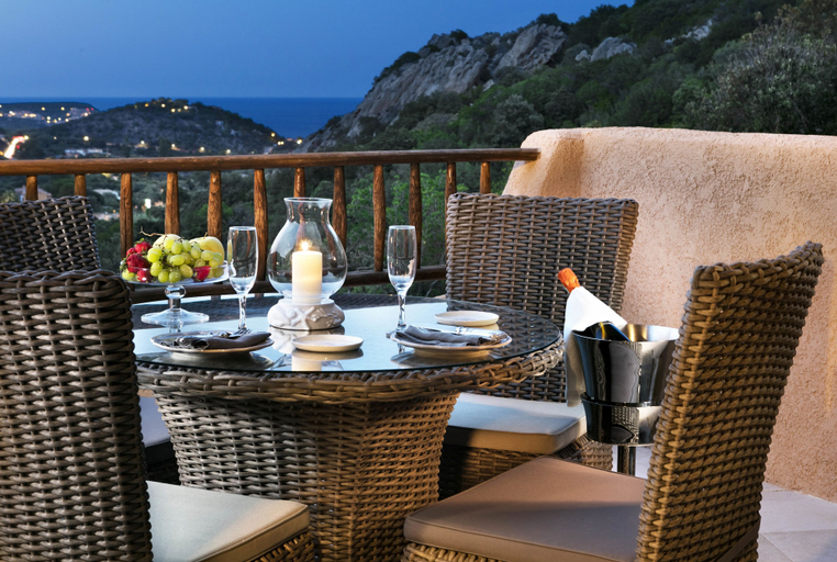Food & Drinks 5, Relais Villa Carola, Olbia-Tempio