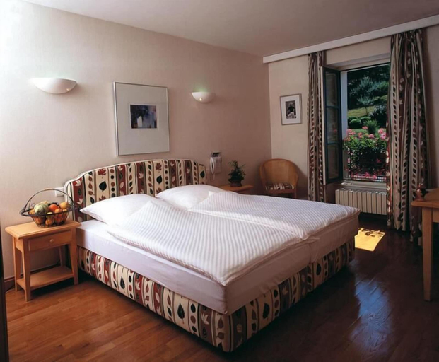 Bedroom 3, Hotel Pinocchio, Haute-Saône