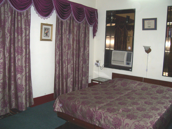 Bedroom 2, Blue Chip Guest House Kolkata, Kolkata