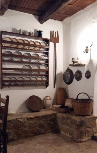 Others 5, Bendeni Cottage, Crete