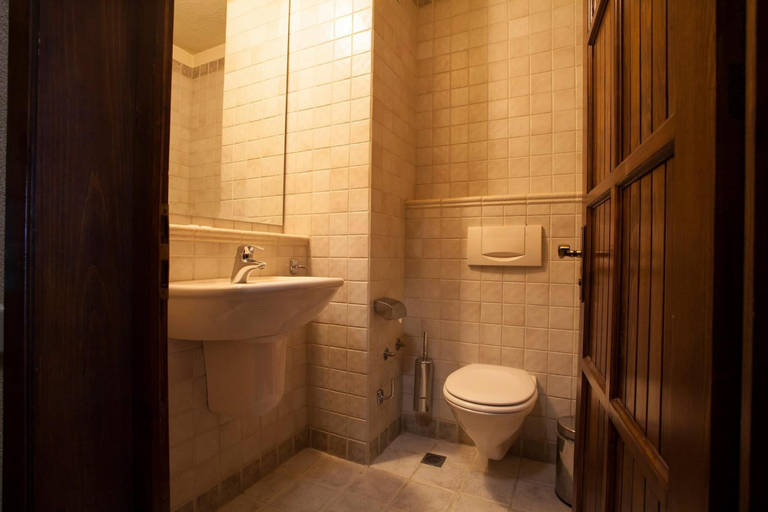 Bathroom 5, Hotel Tanne, Bansko