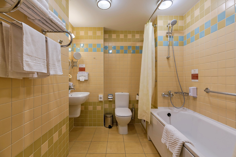 Bathroom 3, Grand Canyon Hotel, Sankt-Peterburg gorsovet