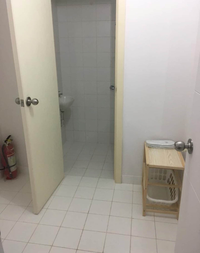 Bathroom 3, 2 Bedroom Suite by Nezpril at Acqua Residence Manila, Mandaluyong