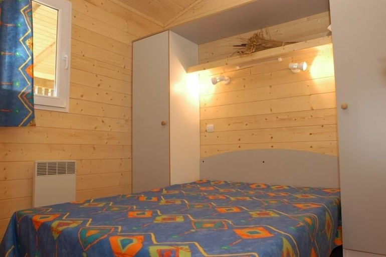 Bedroom, Les chalets de la héronnière, Deux-Sèvres