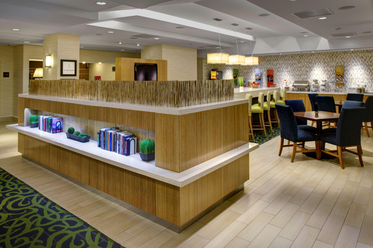 Food & Drinks 5, Hampton Inn Richmond-Mechanicsville, Hanover